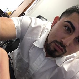 Meet your Posher, Javier